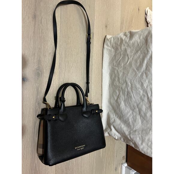 Authentic Burberry House Check Banner Crossbody Bag - Picture 2 of 12